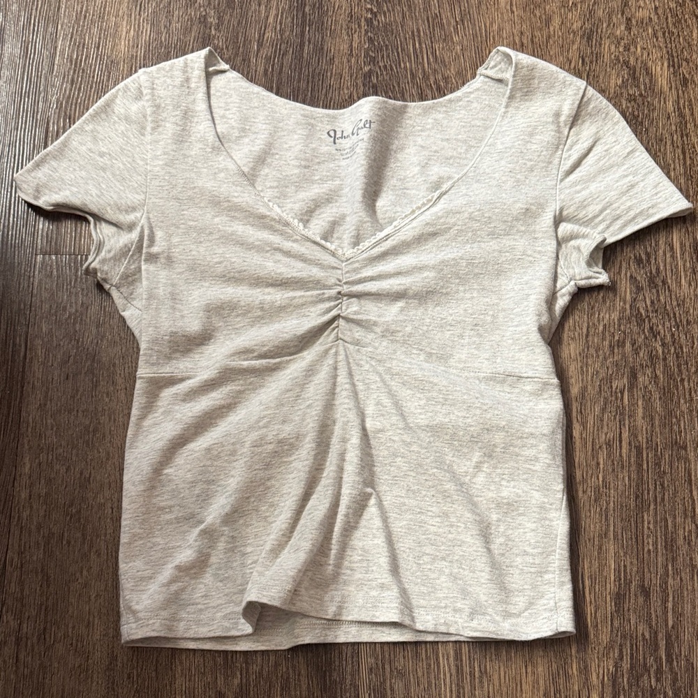 Brandy Melville Heather Light Gray Ruched Front Short Sleeve Tee